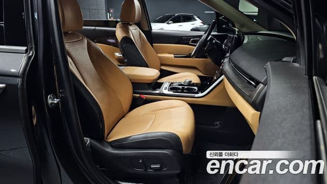 Kia Carnival 4세대 Signature, 2023 10