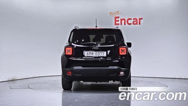 Jeep Renegade 2.4 Longitude, 2016 4