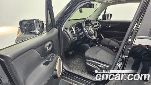 Jeep Renegade 2.4 Longitude, 2016 10
