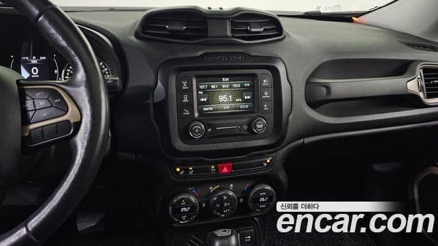 Jeep Renegade 2.4 Longitude, 2016 14