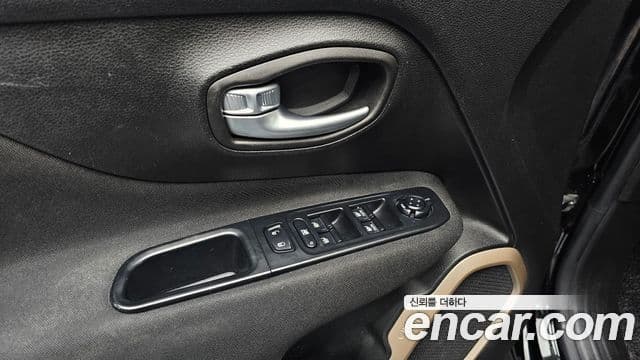 Jeep Renegade 2.4 Longitude, 2016 17