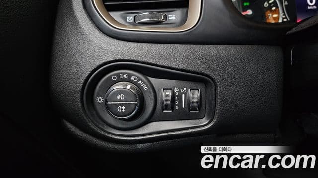 Jeep Renegade 2.4 Longitude, 2016 18