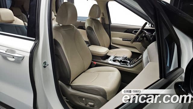 Kia Carnival 4세대 Signature, 2021 10
