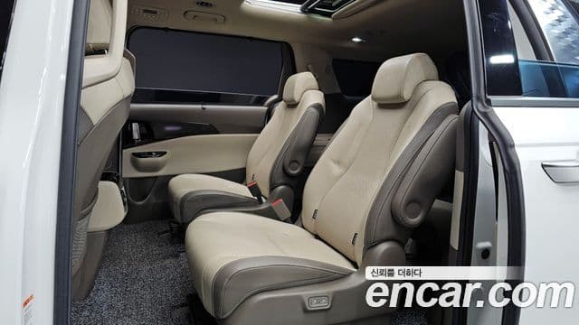 Kia Carnival 4세대 Signature, 2021 12