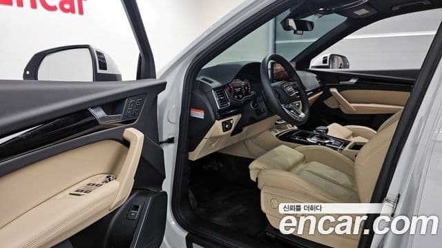 Audi Q5 (FY) Premium, 2024 12