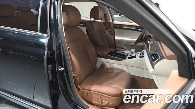 Genesis G90 Luxury, 2020 10