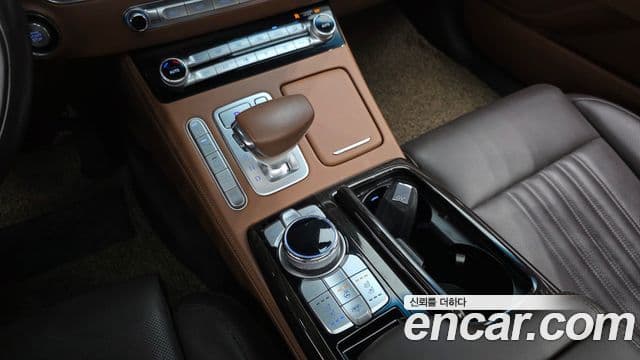 Genesis G90 Luxury, 2021 9