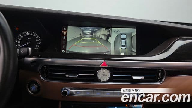 Genesis G90 Luxury, 2021 14