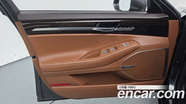 Genesis G90 Luxury, 2021 18