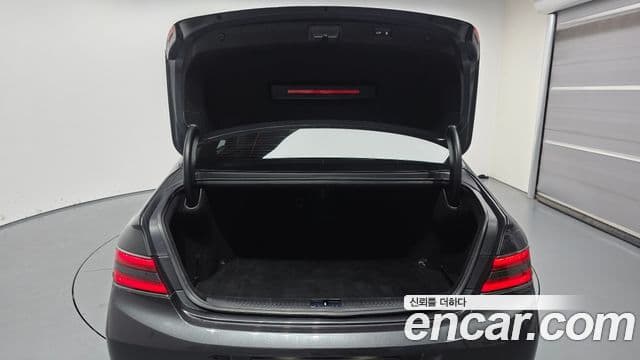 Genesis G90 Luxury, 2021 20