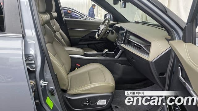 KG모빌리티(SsangYong) Torres T7, 2023 11