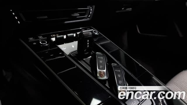 Porsche 911 (992) Carrera, 2020 9