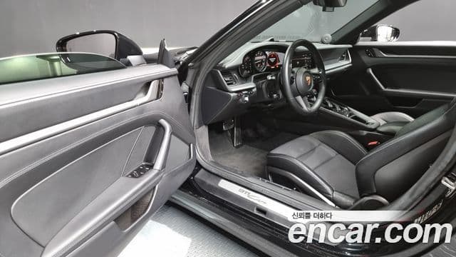 Porsche 911 (992) Carrera, 2020 10