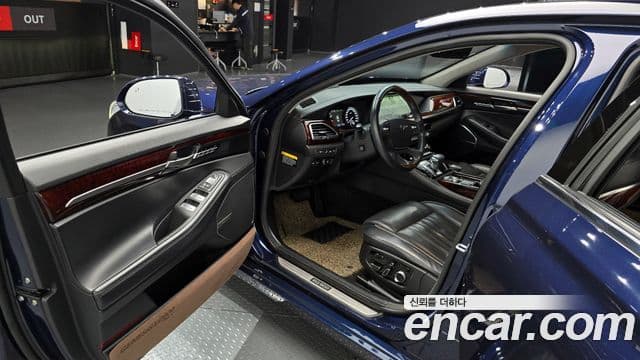 Genesis EQ900 Prestige, 2016 11