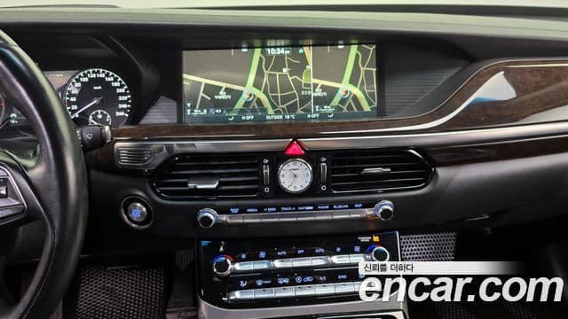 Genesis EQ900 Premium Luxury, 2018 17