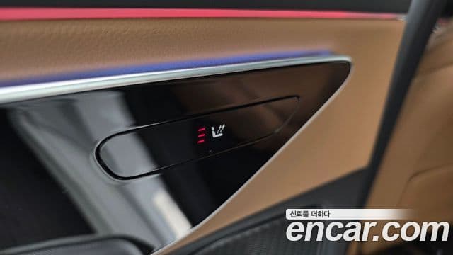 Mercedes-Benz E-класс W214 Avantgarde, 2024 18