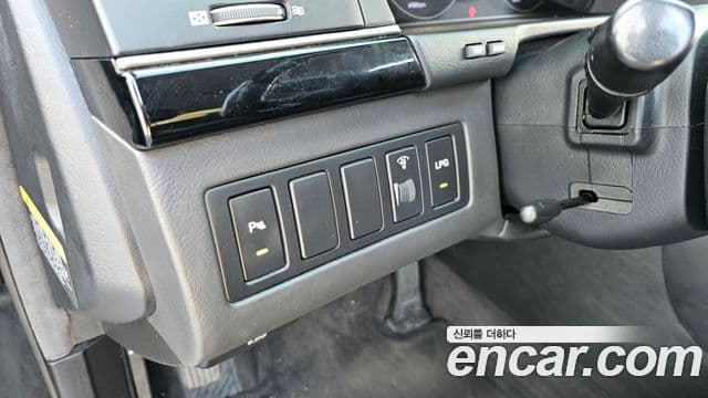 Kia Opirus Premium LPI GH270 Deluxe, 2011 16