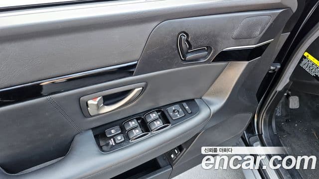 Kia Opirus Premium LPI GH270 Deluxe, 2011 20