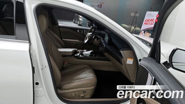 Kia K8 гибрид Noblesse, 2022 10