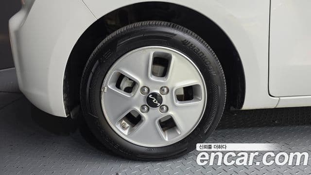 Kia The / новый New Ray Prestige, 2022 все фото