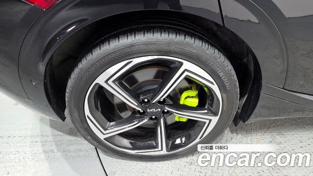 Kia EV6 GT 4WD, 2023 все фото