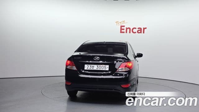 Hyundai Accent(новый кузов / новое поколение) 1.4 VVT Smart, 2014 4