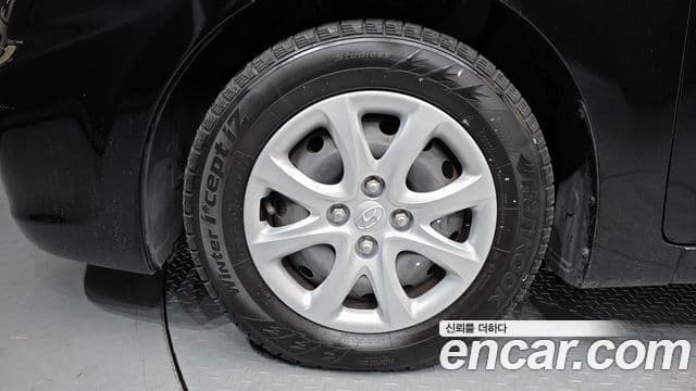 Hyundai Accent(новый кузов / новое поколение) 1.4 VVT Smart, 2014 все фото