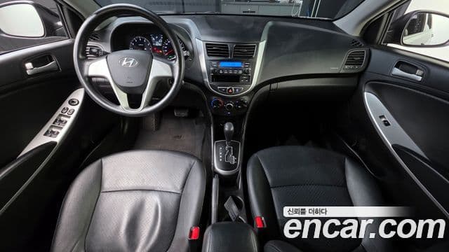 Hyundai Accent(новый кузов / новое поколение) 1.4 VVT Smart, 2014 7