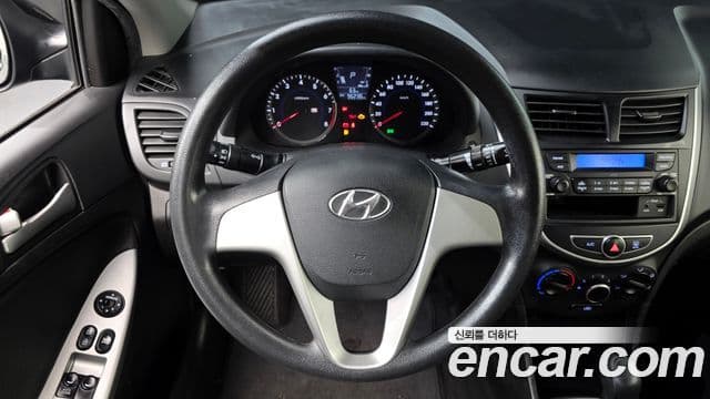 Hyundai Accent(новый кузов / новое поколение) 1.4 VVT Smart, 2014 15