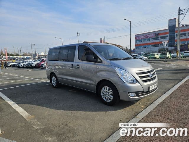 Hyundai Grand Starex Modern, 2017 3