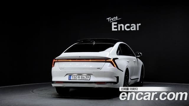 Kia The / новый New K8 гибрид Noblesse, 2025 4