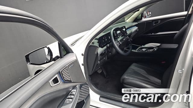 Kia The / новый New K8 гибрид Noblesse, 2025 10