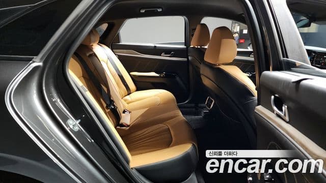 Kia K5 3세대 Signature, 2020 12