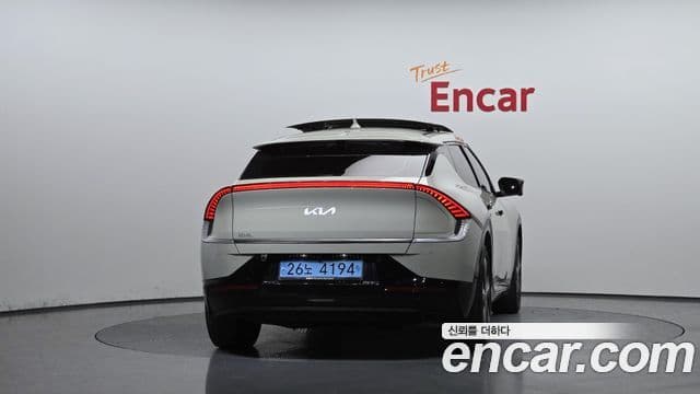 Kia EV6 Earth, 2023 4