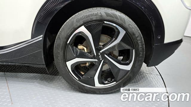Kia EV6 Earth, 2023 все фото