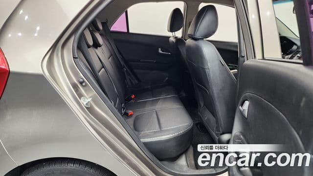 Kia All New Morning Deluxe Trendy, 2014 12