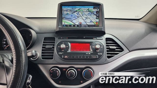 Kia All New Morning Deluxe Trendy, 2014 15