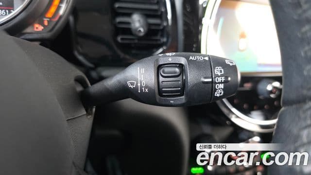 Mini Cooper 3세대, 2022 18