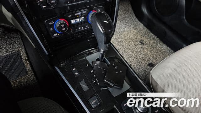 Renault Korea(Samsung) SM7 Nova 2.5 V6, 2017 9