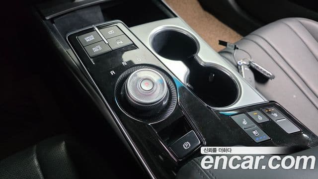 Kia K8 Trendy(арендный автомобиль), 2023 9