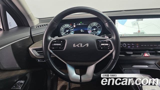 Kia K8 Trendy(арендный автомобиль), 2023 14