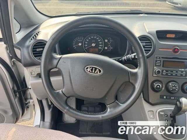 Kia 뉴카렌스 люксовая версия, 2008 10