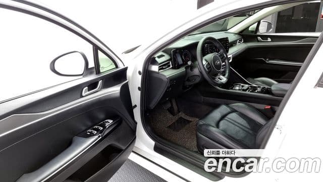 Kia K5 3세대 Trendy, 2021 10