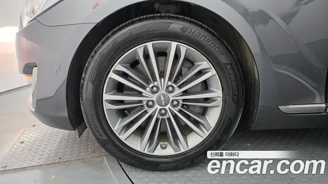 Genesis EQ900 Luxury, 2018 все фото