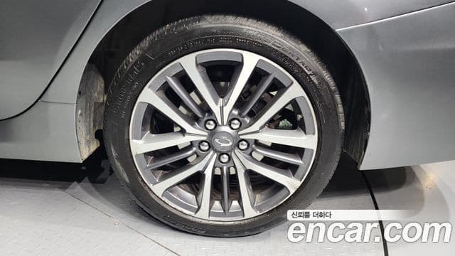 Renault Korea(Samsung) SM7 Nova LPLI 2.0 LPe для людей с инвалидностью, 2017 все фото