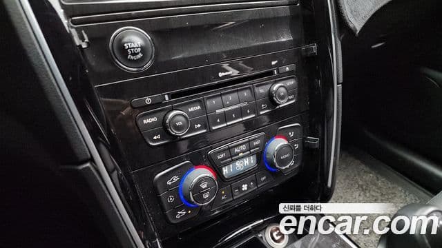 Renault Korea(Samsung) SM7 Nova LPLI 2.0 LPe для людей с инвалидностью, 2017 16