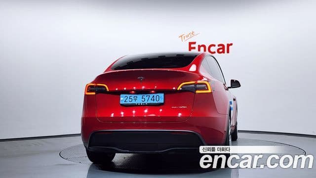 Tesla модель Y Long Range AWD, 2021 4