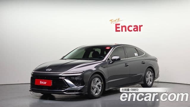 Hyundai Sonata D Edge(DN8) Business 1
