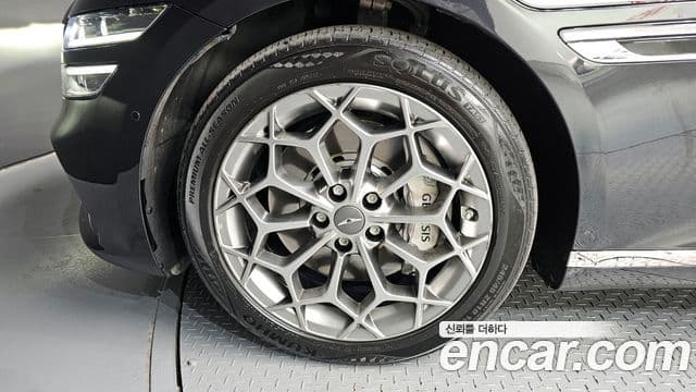 Genesis G80 (RG3) бензин 3.5 турбо AWD, 2022 все фото