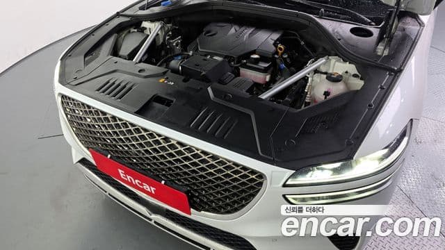 Genesis GV70, 2021 6